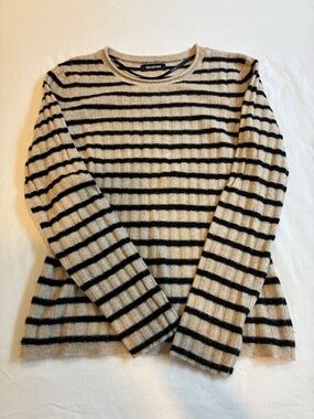 Naadam Lightweight Cashmere Sweater